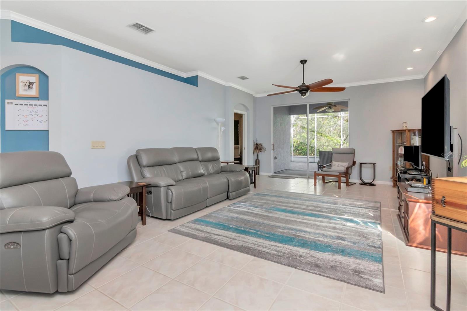 8205 PONKAN RD, LAND O LAKES, FL, 34637