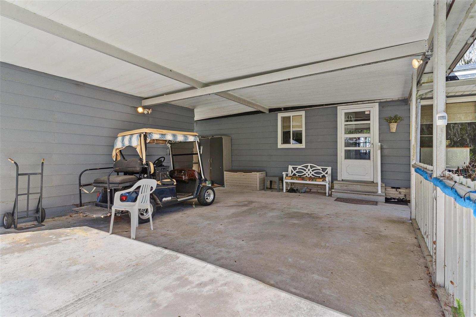 28315 PRIVATE RD, OKAHUMPKA, FL, 34762