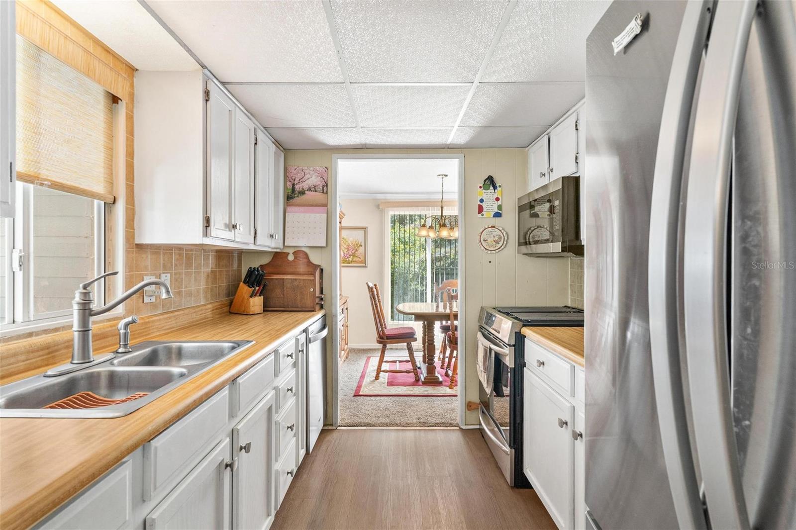 28315 PRIVATE RD, OKAHUMPKA, FL, 34762