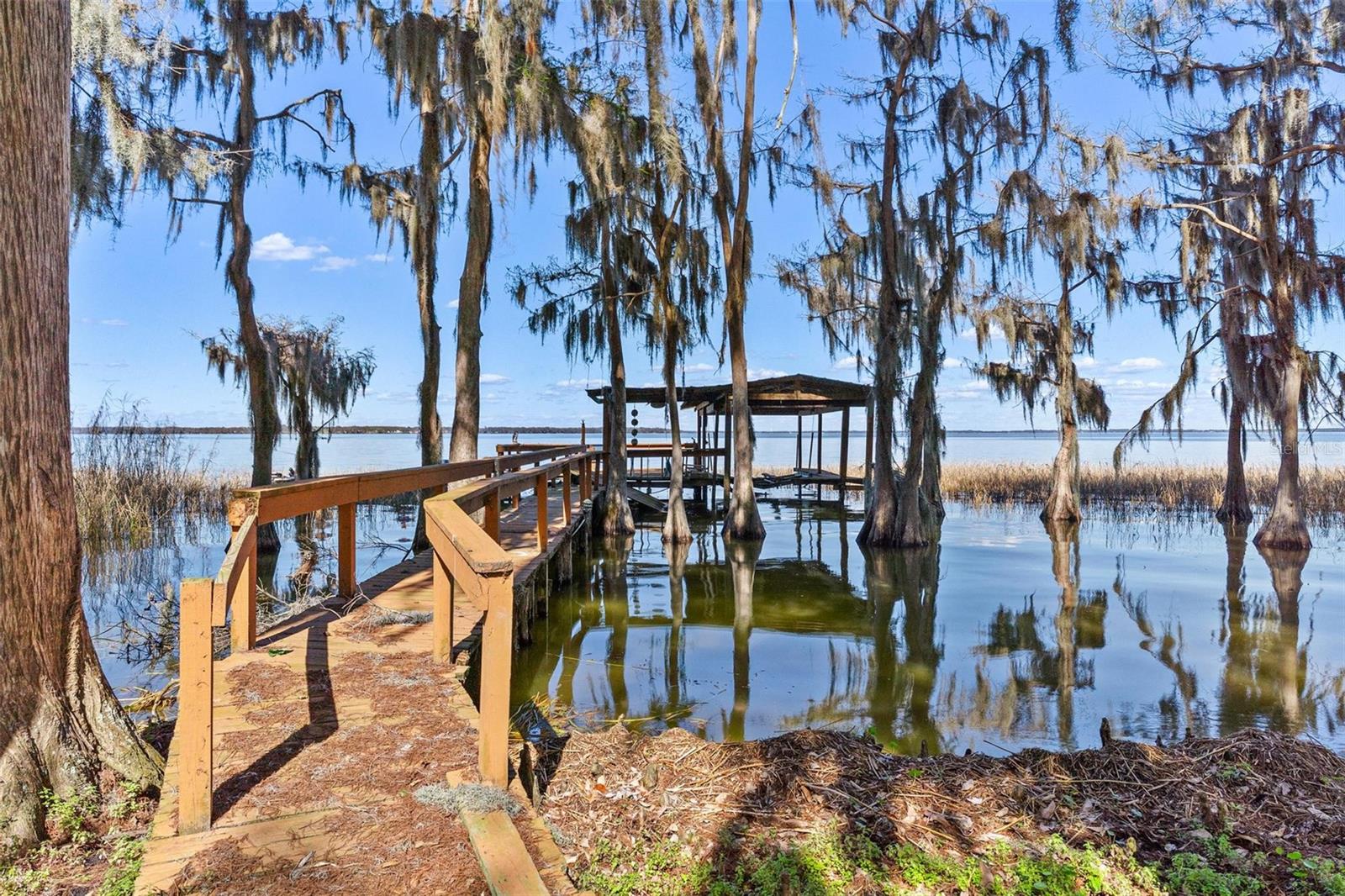 28315 PRIVATE RD, OKAHUMPKA, FL, 34762