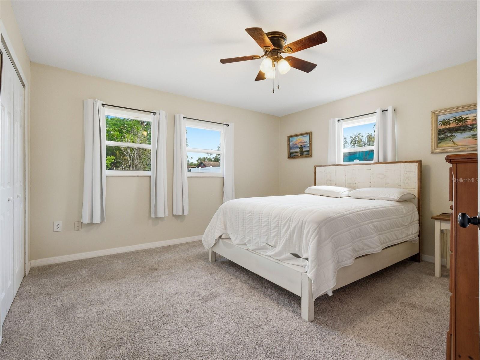 975 N BOSTON AVE, DELAND, FL, 32724