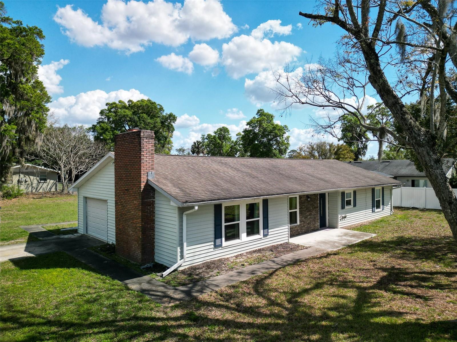 975 N BOSTON AVE, DELAND, FL, 32724