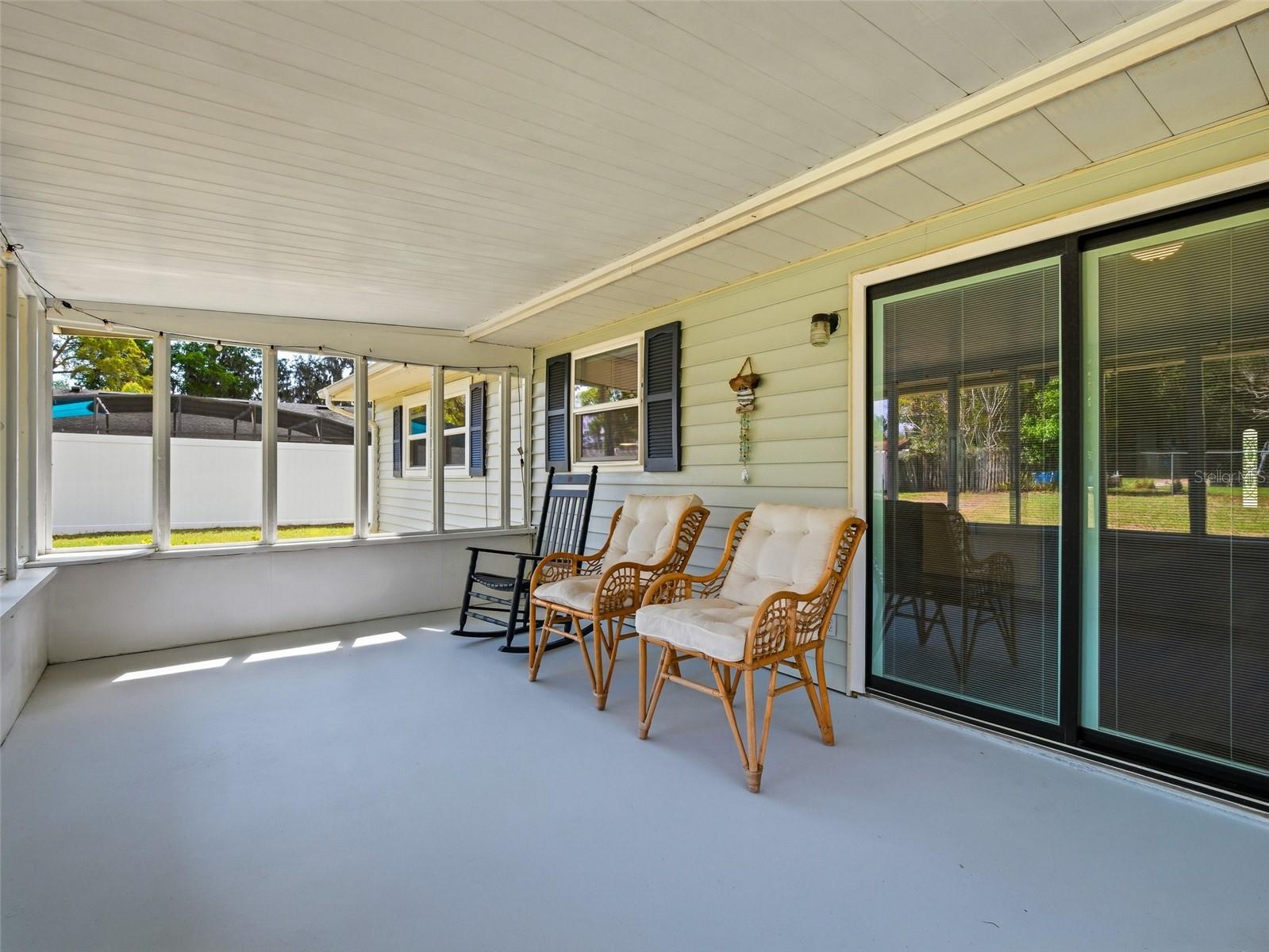 975 N BOSTON AVE, DELAND, FL, 32724