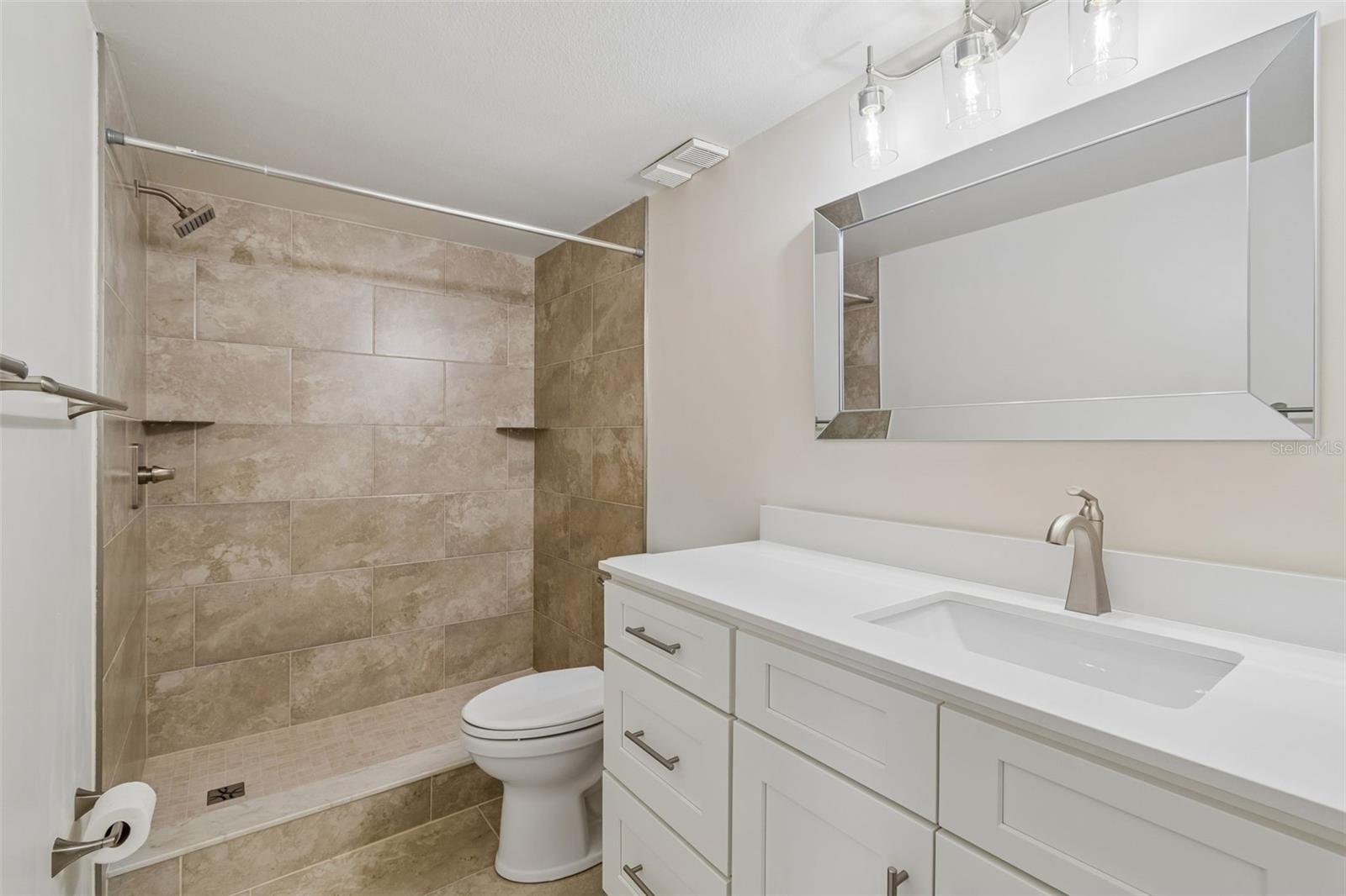 5756 CALAIS BLVD N #8, ST PETERSBURG, FL, 33714