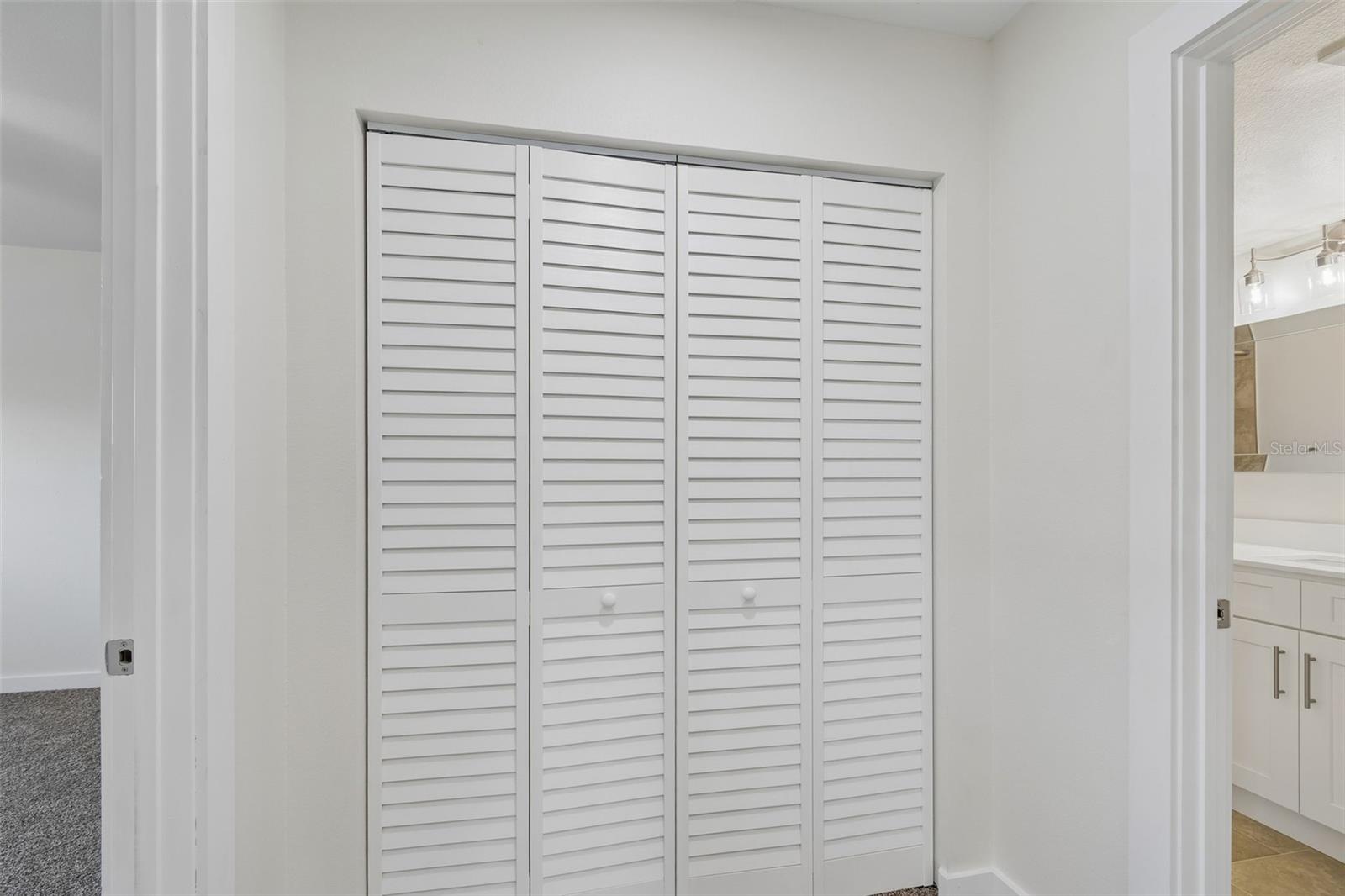 5756 CALAIS BLVD N #8, ST PETERSBURG, FL, 33714