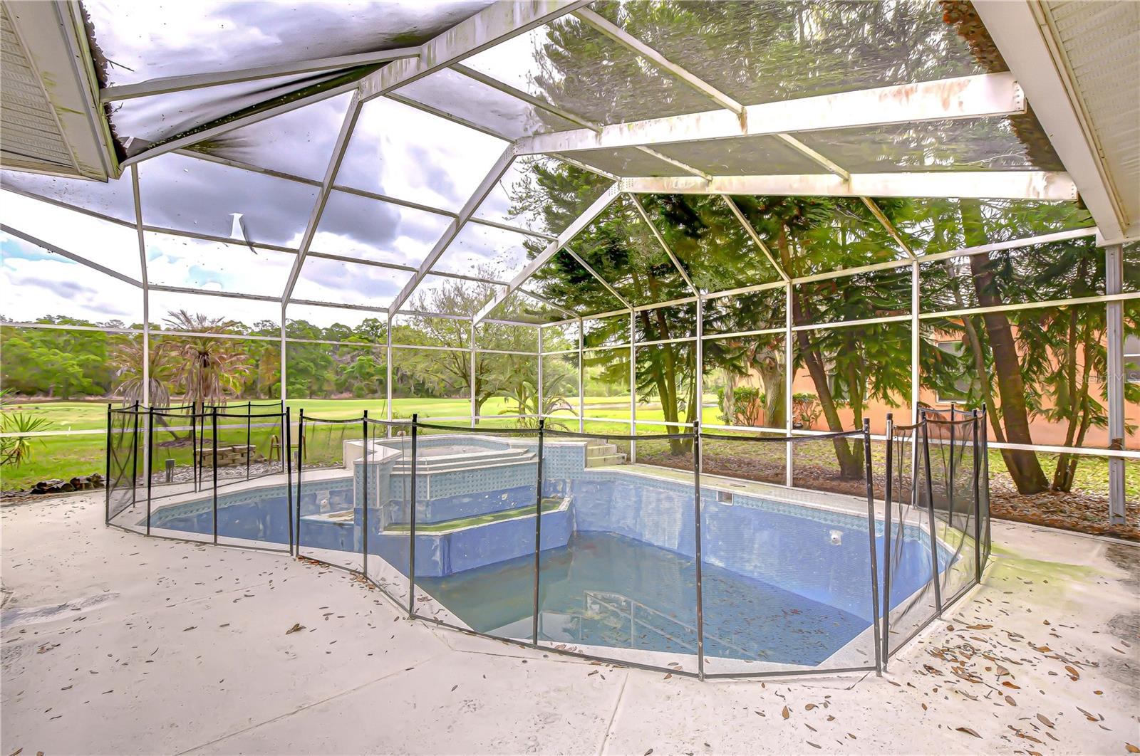 Screened in Pool area