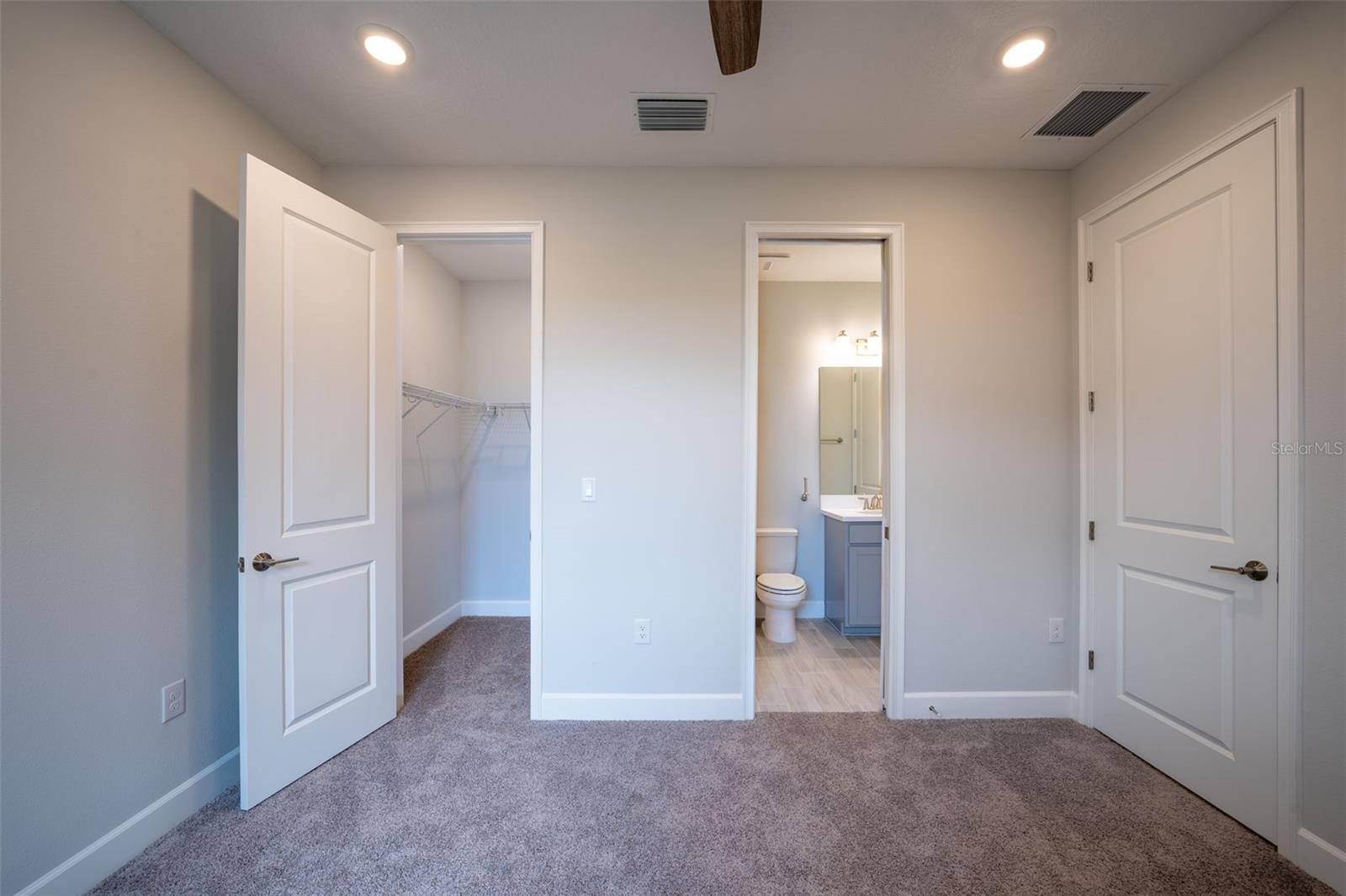 10449 MORNING MIST LN, SARASOTA, FL, 34241