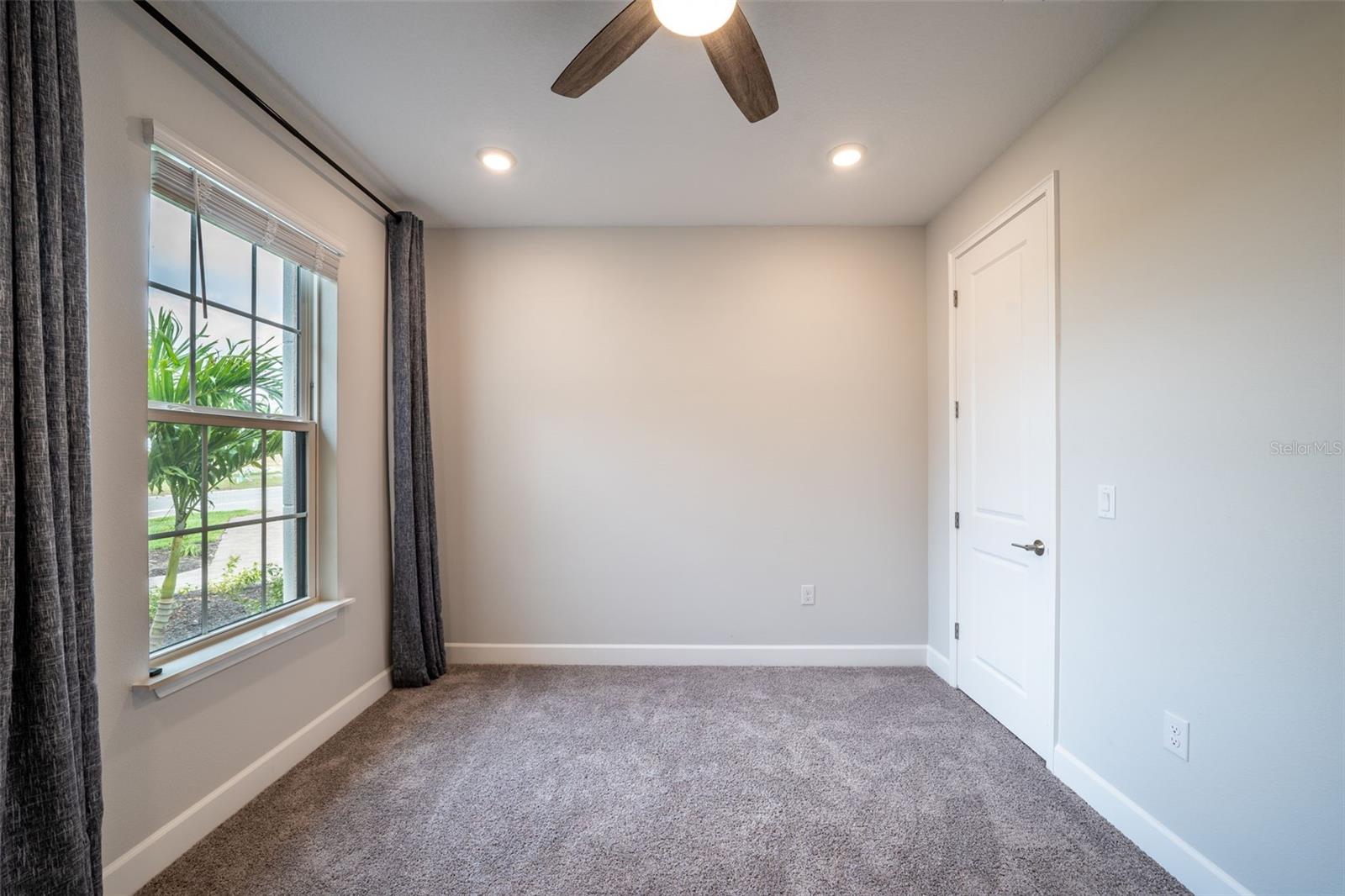 10449 MORNING MIST LN, SARASOTA, FL, 34241