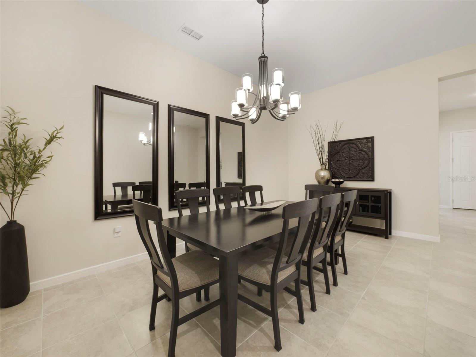 906 SAVANNAH PALMS BLVD, ORLANDO, FL, 32828