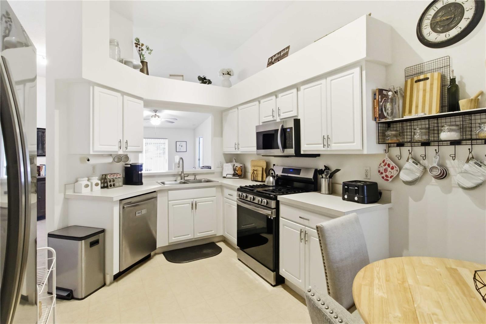 3223 SUMMER CRUISE DR, VALRICO, FL, 33594