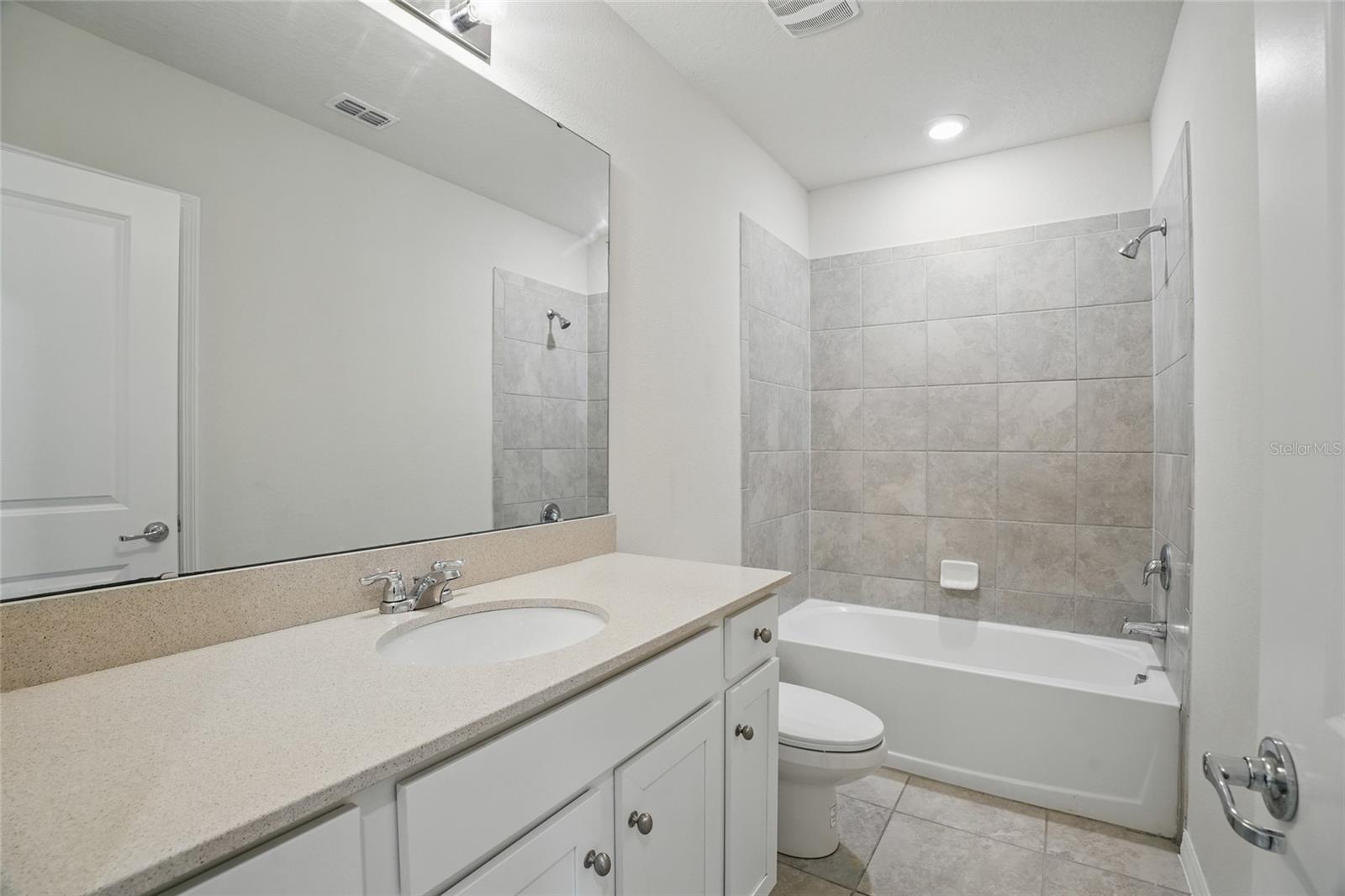 5079 ROYAL POINT AVE, KISSIMMEE, FL, 34746