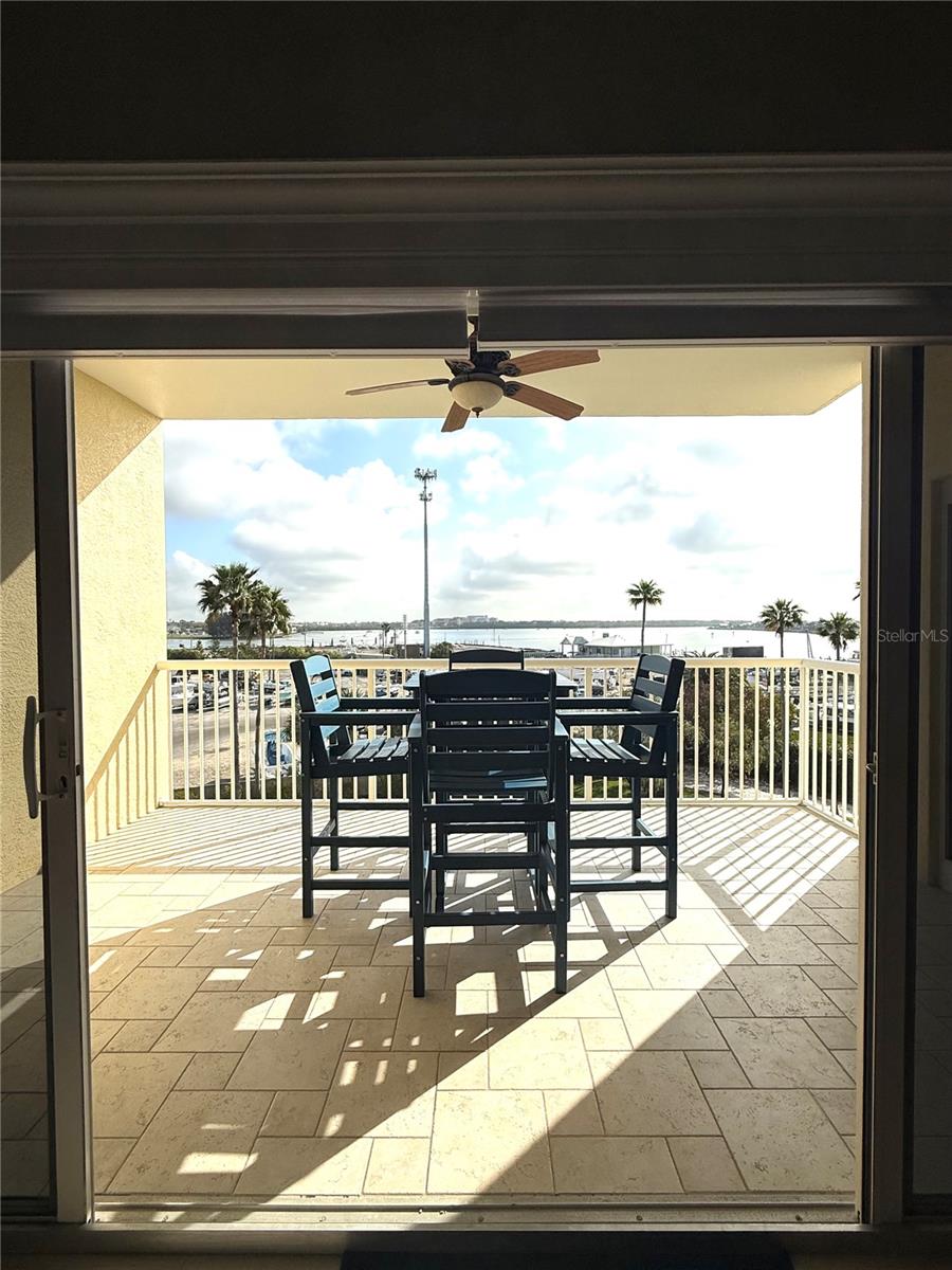 423 150TH AVE #1405, MADEIRA BEACH, FL, 33708