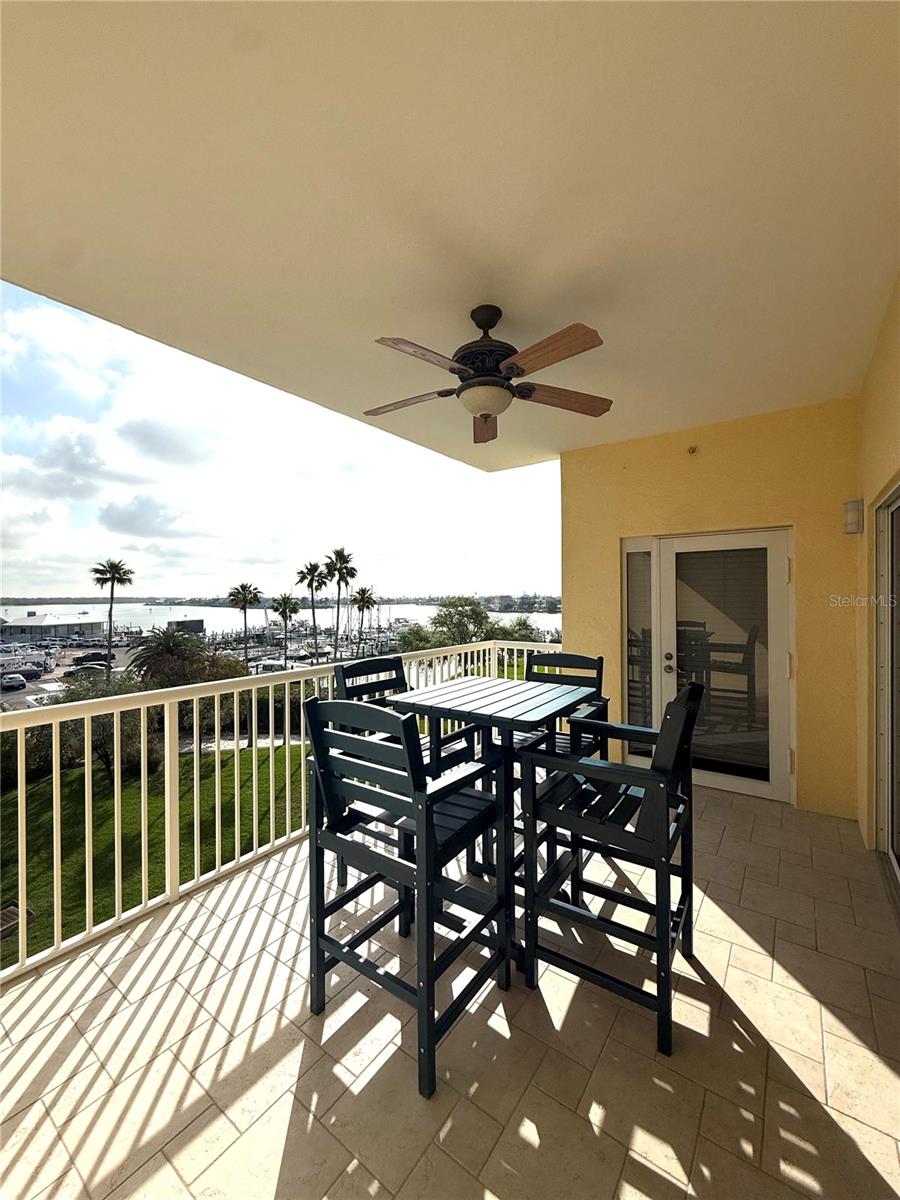 423 150TH AVE #1405, MADEIRA BEACH, FL, 33708