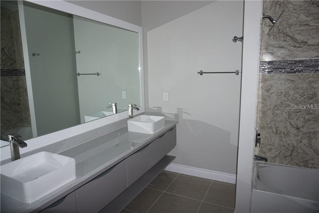 1908 GREENBRIAR TER, DAVENPORT, FL, 33837