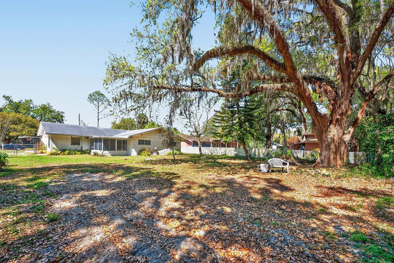 2445 S BAY AVE, SANFORD, FL, 32771