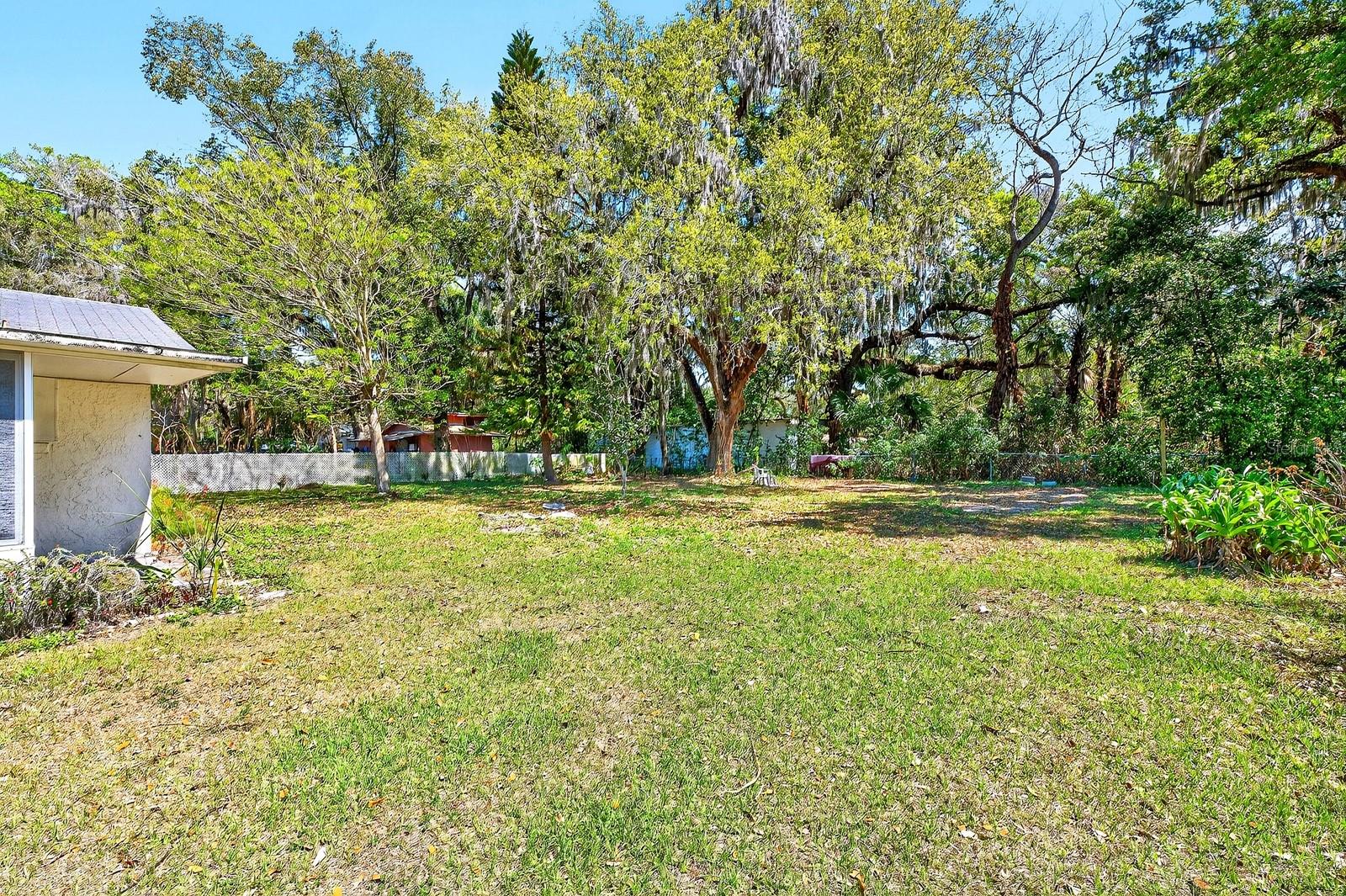 2445 S BAY AVE, SANFORD, FL, 32771