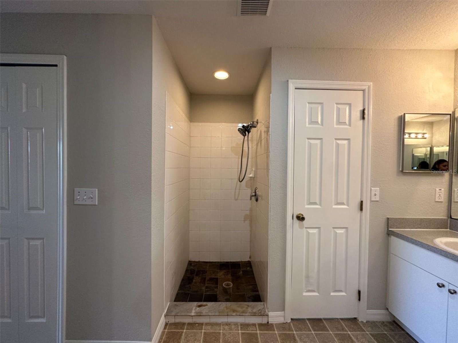 1123 DONCASTER CT, KISSIMMEE, FL, 34758