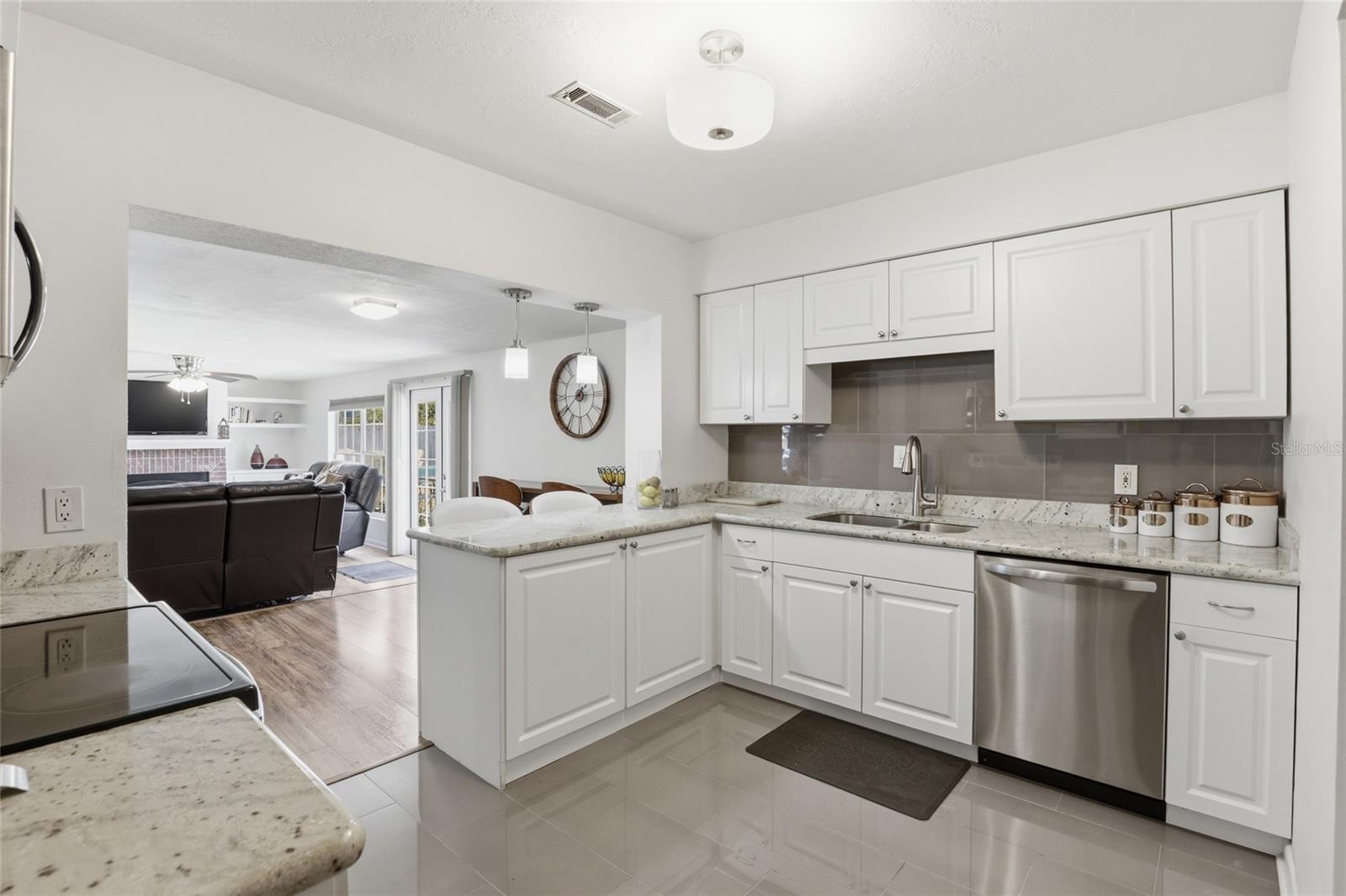 3310 NW 28TH AVE, GAINESVILLE, FL, 32605