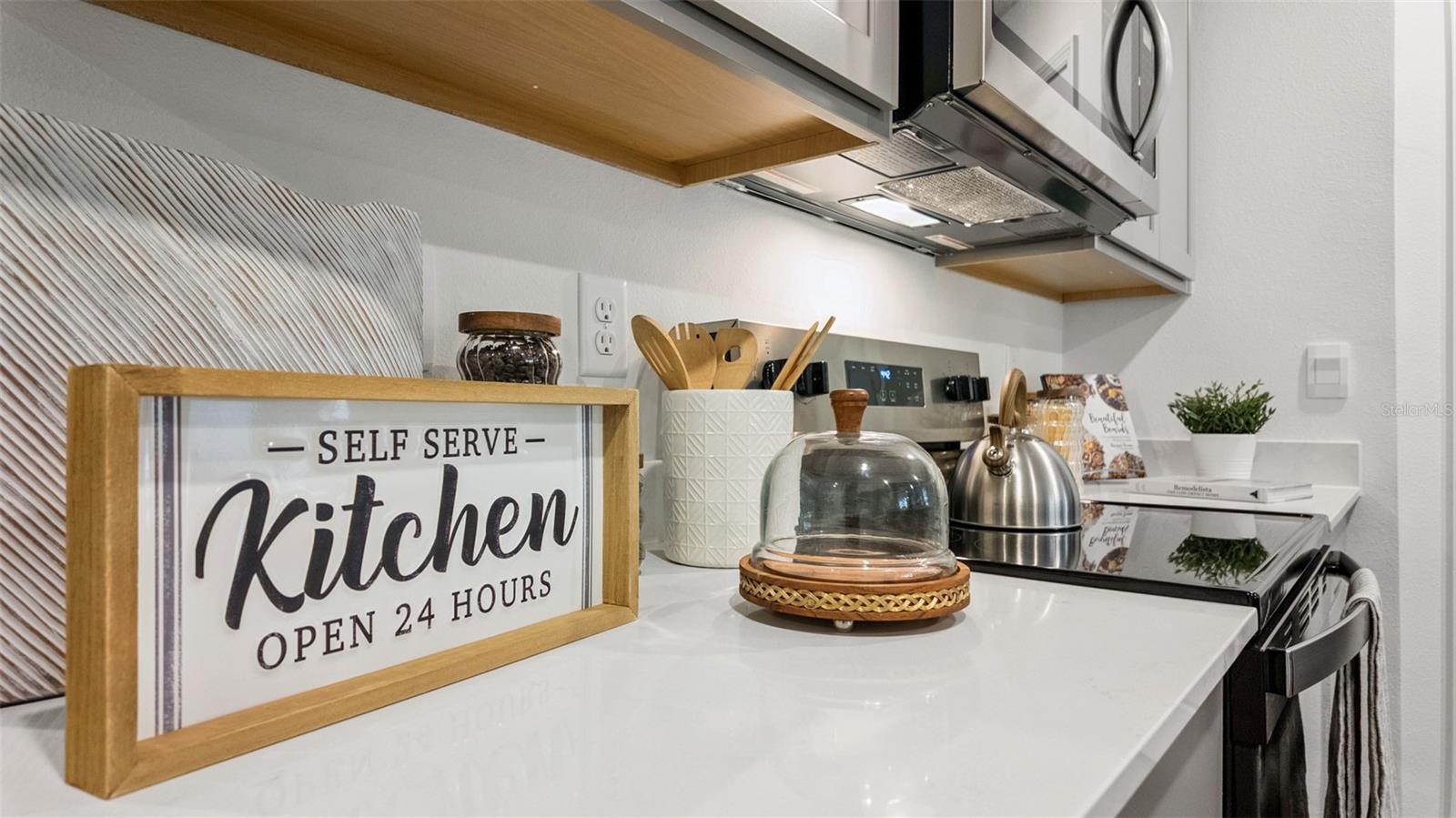 900 BEAR HAMMOCK DR, UMATILLA, FL, 32784