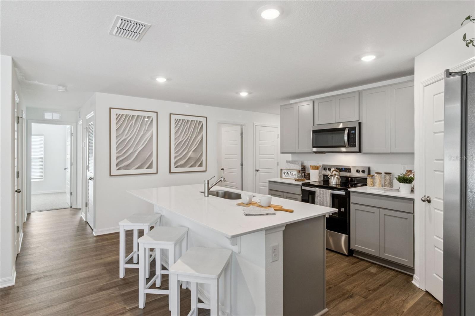 900 BEAR HAMMOCK DR, UMATILLA, FL, 32784