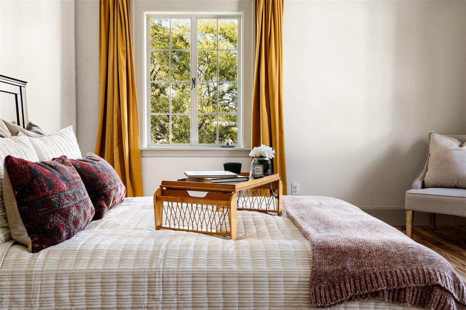 403 JASMINE WAY, CLEARWATER, FL, 33756