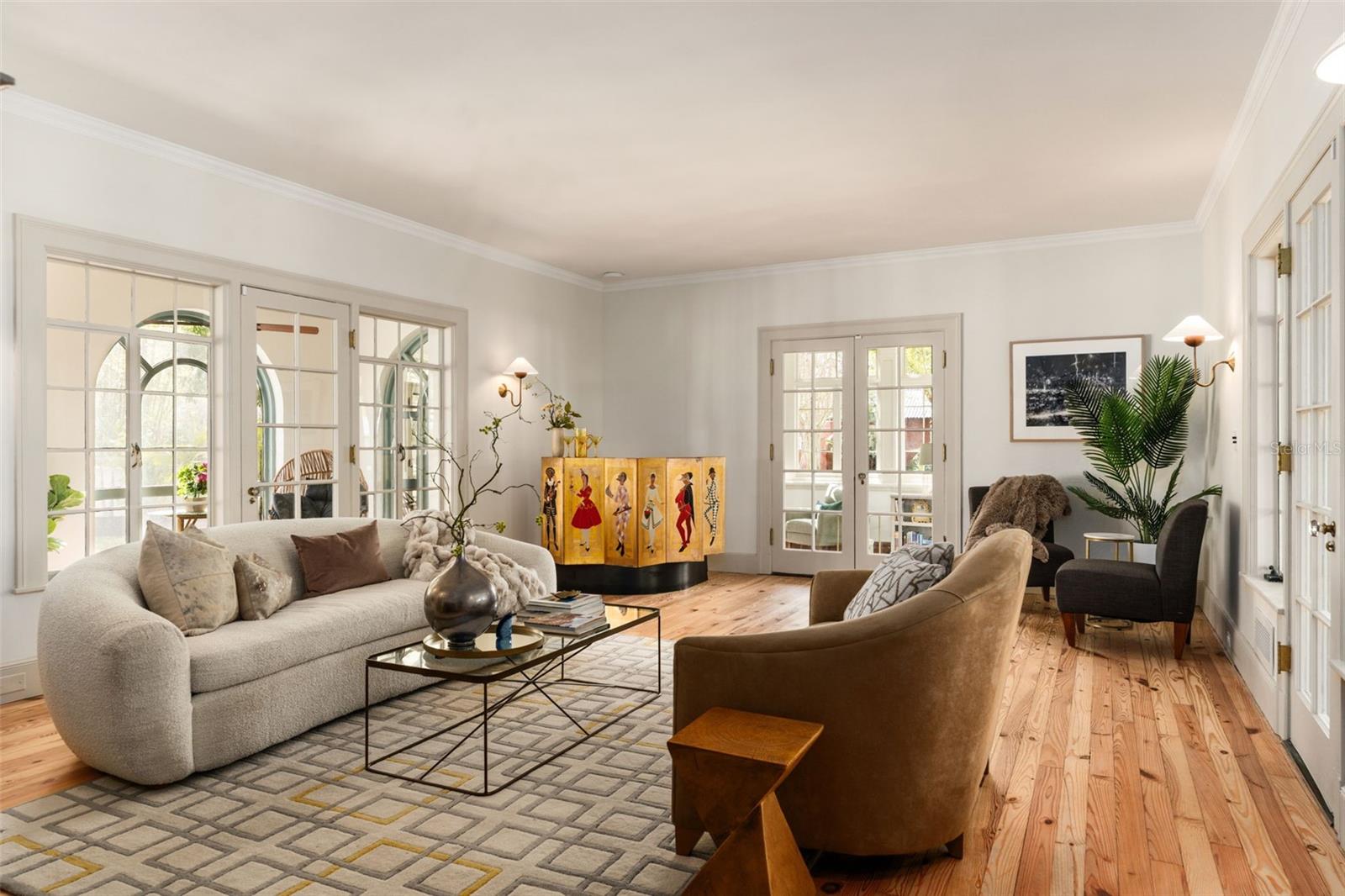 403 JASMINE WAY, CLEARWATER, FL, 33756