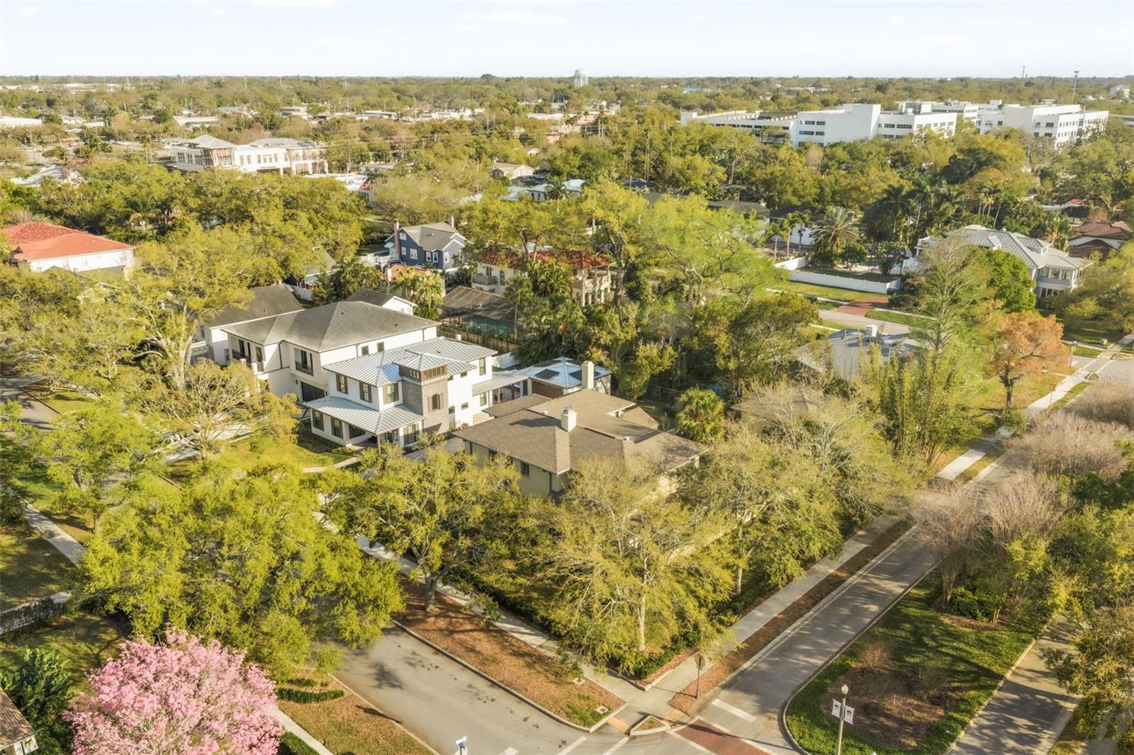 403 JASMINE WAY, CLEARWATER, FL, 33756