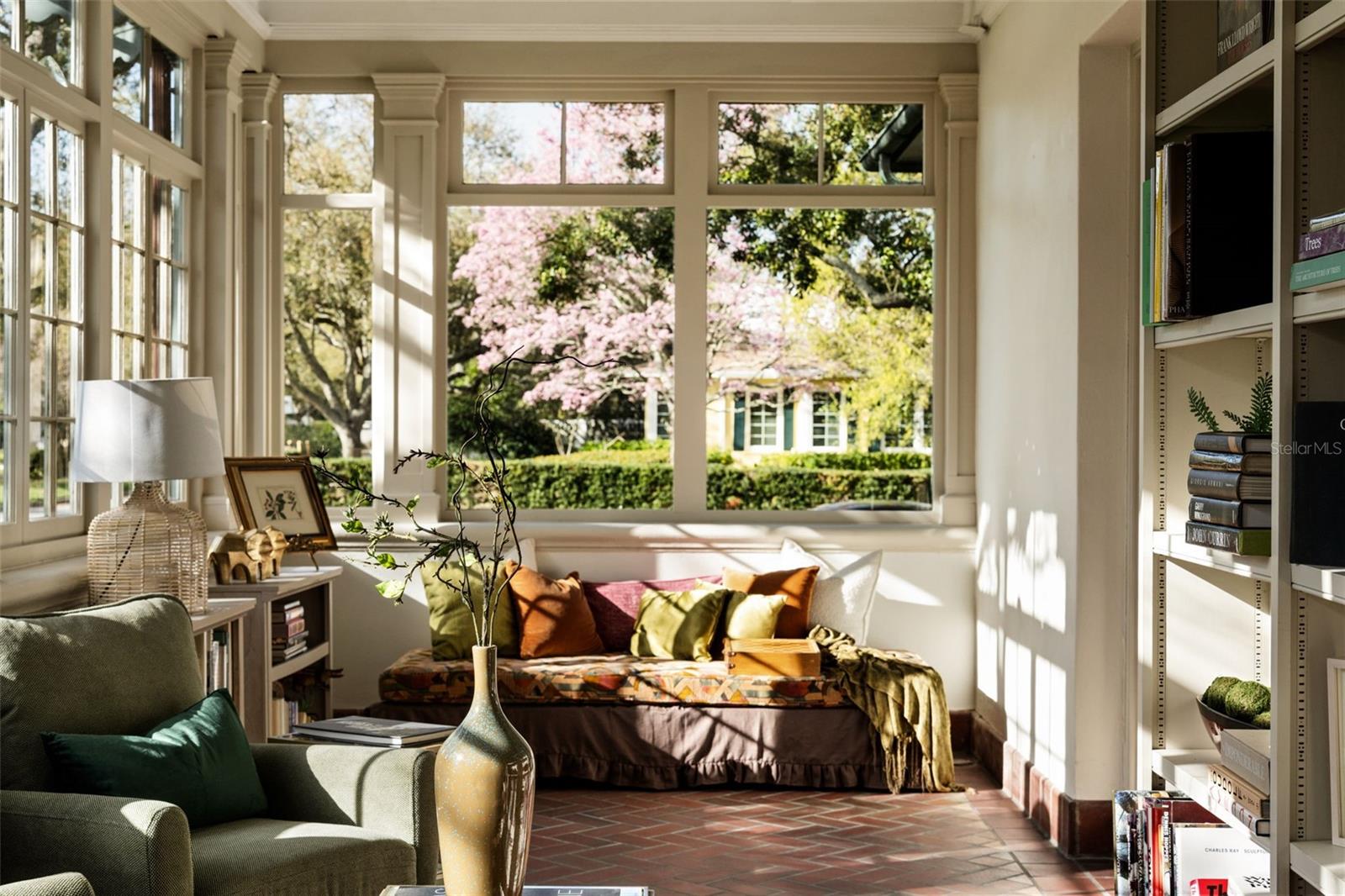 403 JASMINE WAY, CLEARWATER, FL, 33756