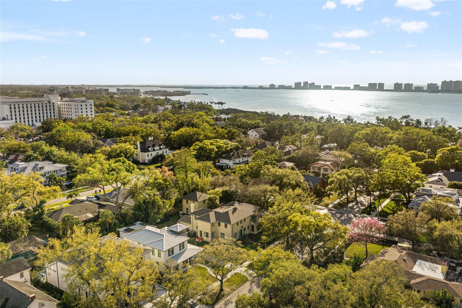 403 JASMINE WAY, CLEARWATER, FL, 33756