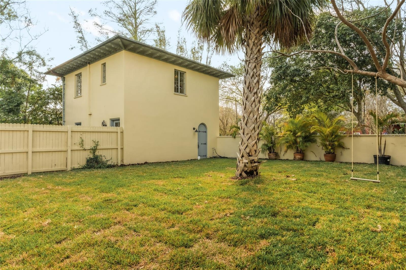 403 JASMINE WAY, CLEARWATER, FL, 33756