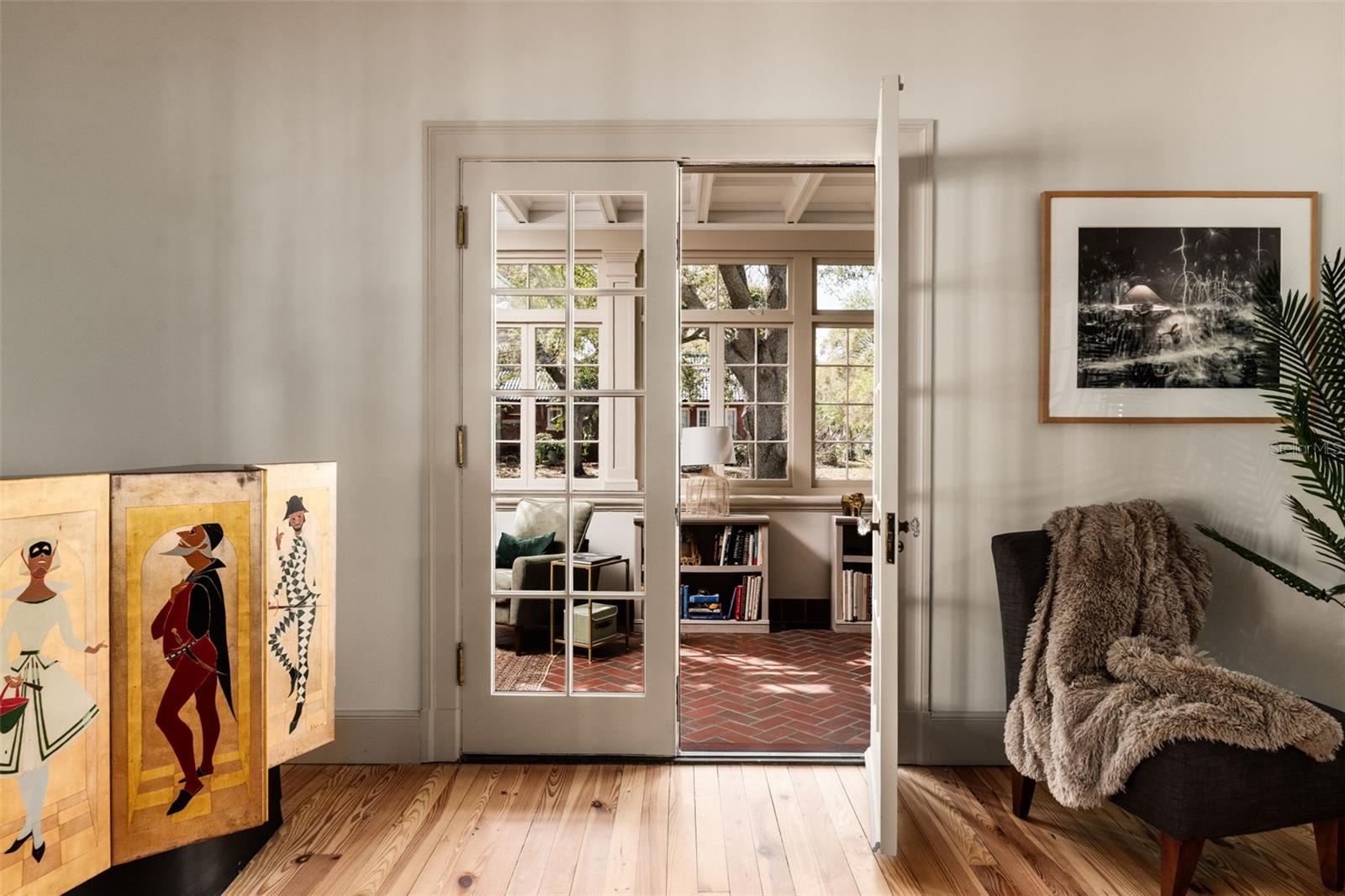 403 JASMINE WAY, CLEARWATER, FL, 33756