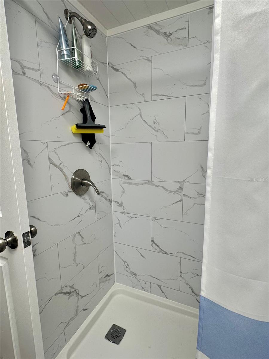 1501 25TH AVENUE DR W, BRADENTON, FL, 34205