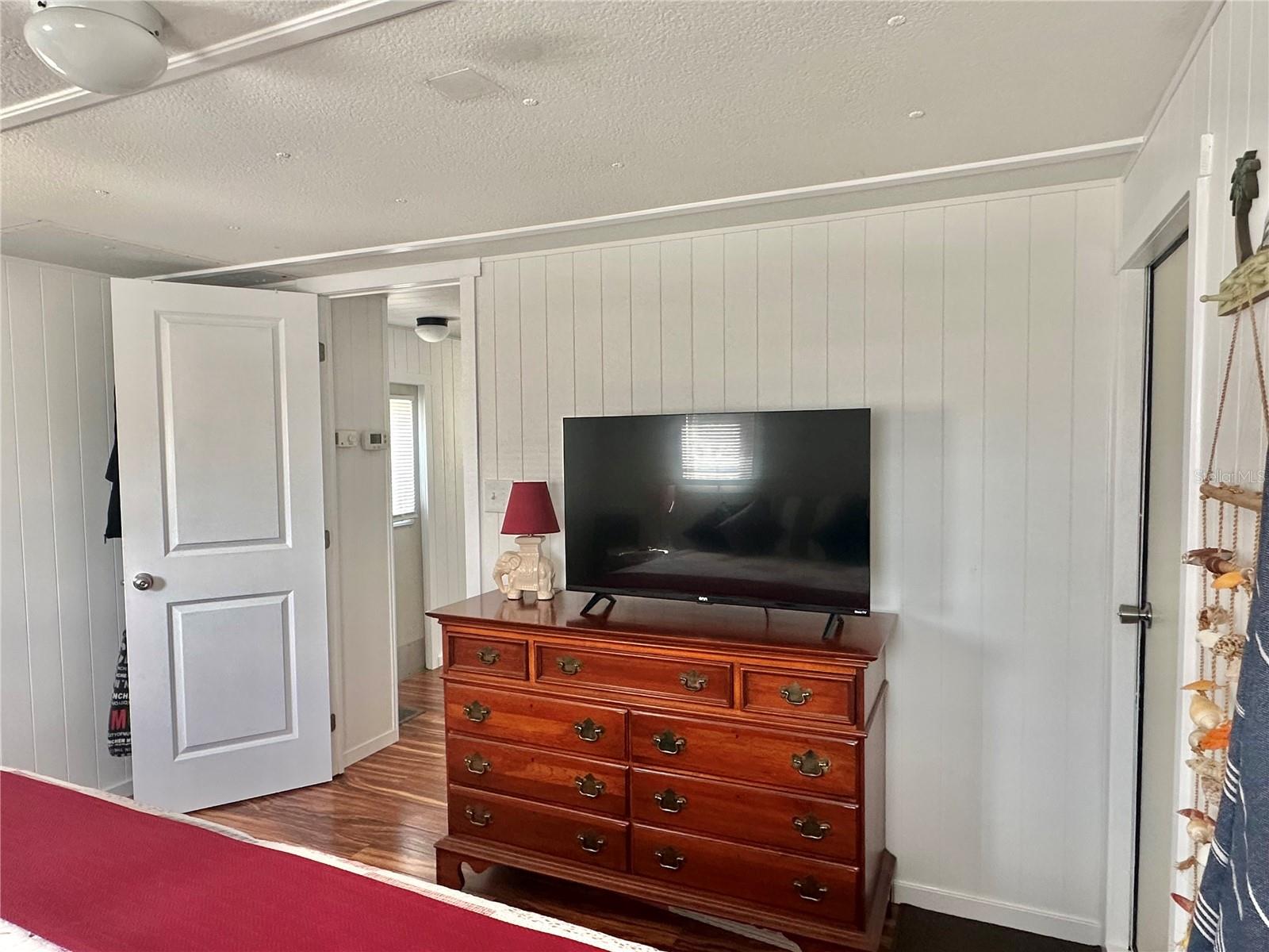 1501 25TH AVENUE DR W, BRADENTON, FL, 34205