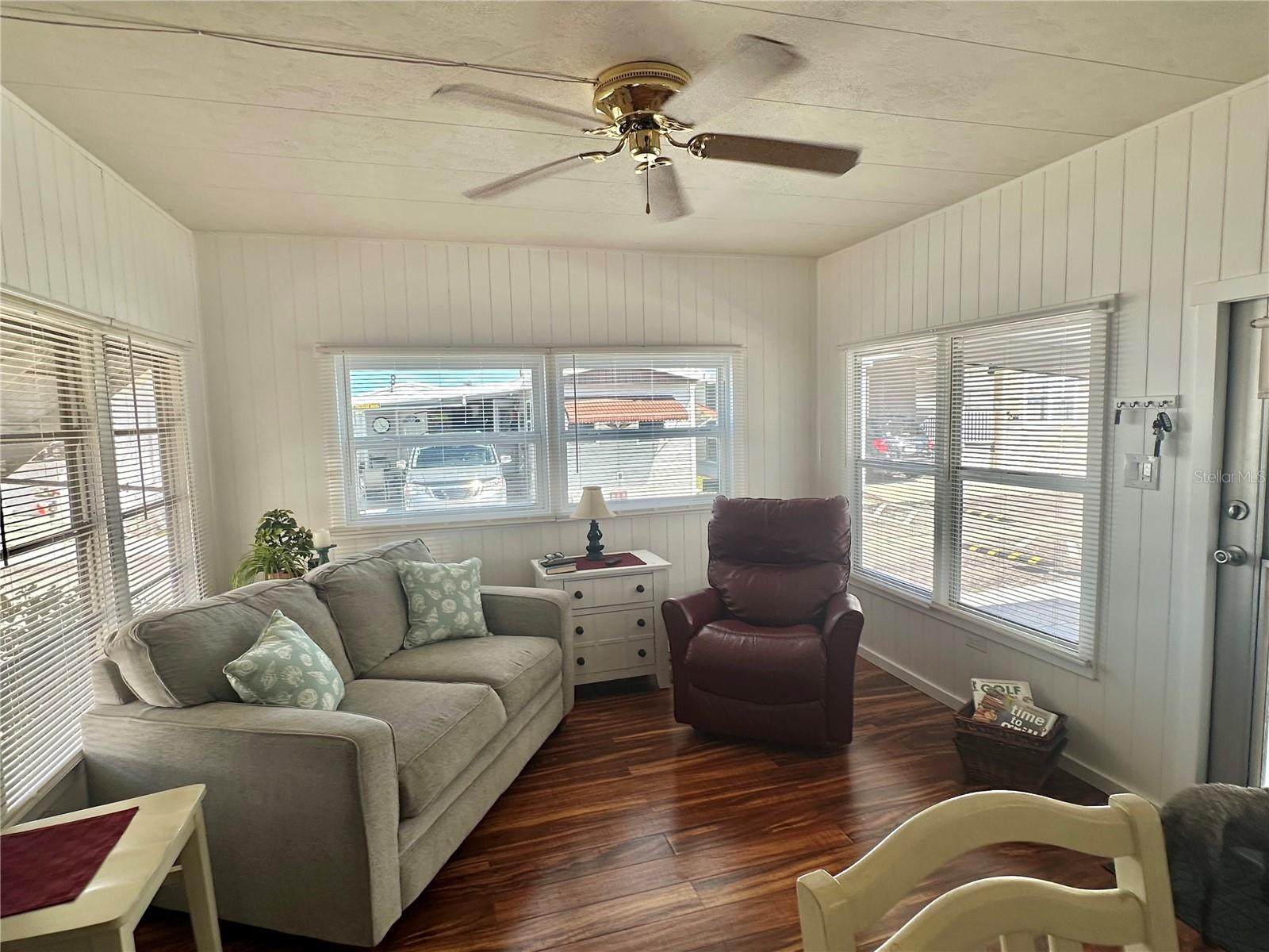 1501 25TH AVENUE DR W, BRADENTON, FL, 34205