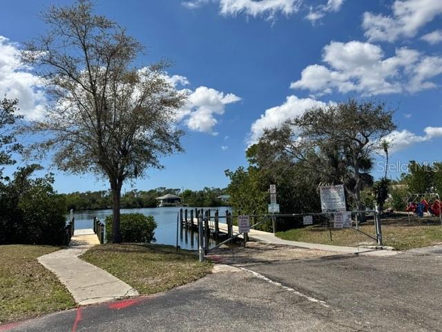 5102 HOPKINS AVE, PORT CHARLOTTE, FL, 33981