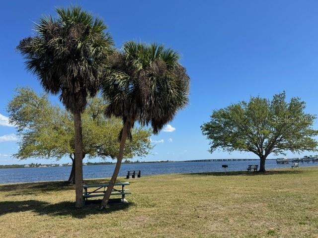 5102 HOPKINS AVE, PORT CHARLOTTE, FL, 33981