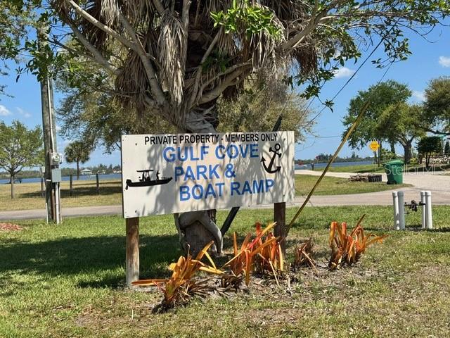 5102 HOPKINS AVE, PORT CHARLOTTE, FL, 33981