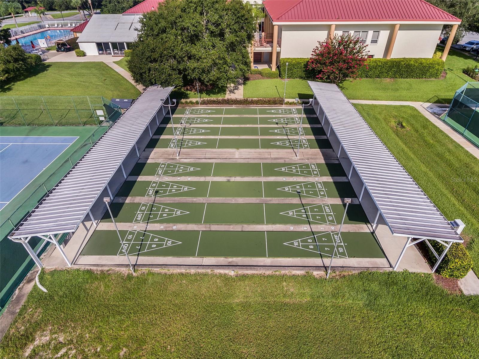 27308 RACQUET CIR, LEESBURG, FL, 34748