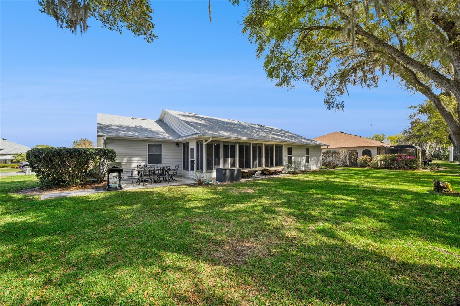 27308 RACQUET CIR, LEESBURG, FL, 34748