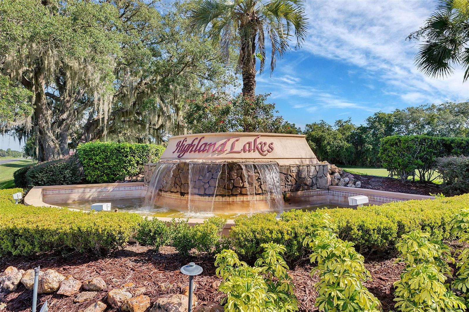 27308 RACQUET CIR, LEESBURG, FL, 34748