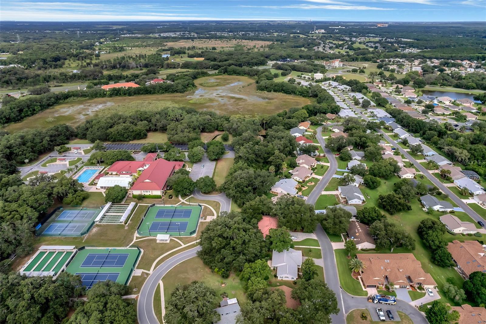 27308 RACQUET CIR, LEESBURG, FL, 34748