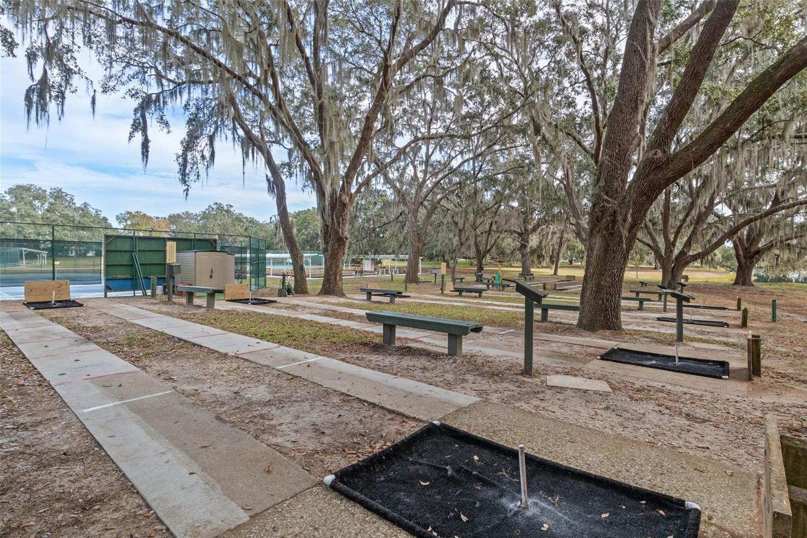 27308 RACQUET CIR, LEESBURG, FL, 34748