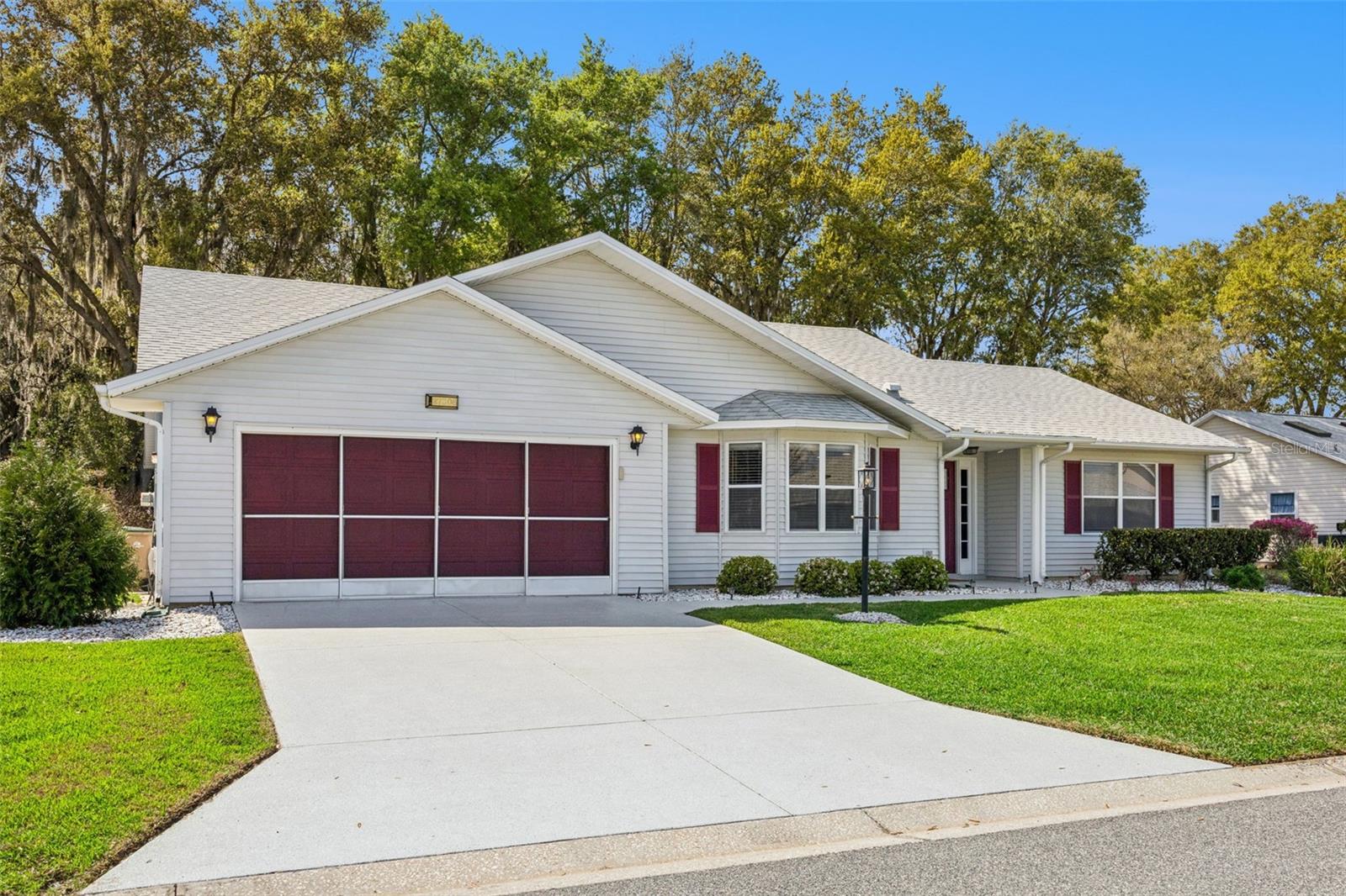27308 RACQUET CIR, LEESBURG, FL, 34748