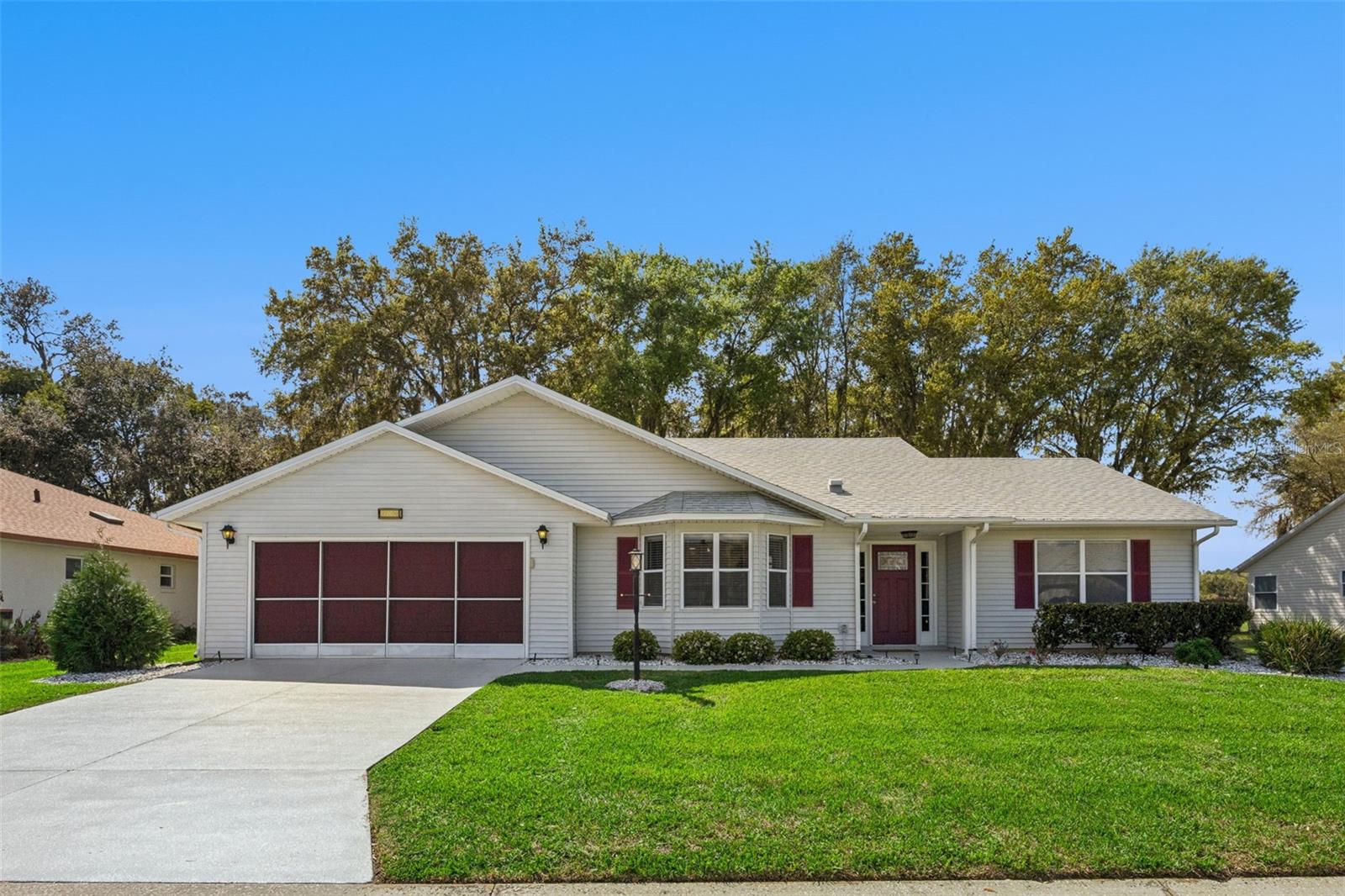 27308 RACQUET CIR, LEESBURG, FL, 34748