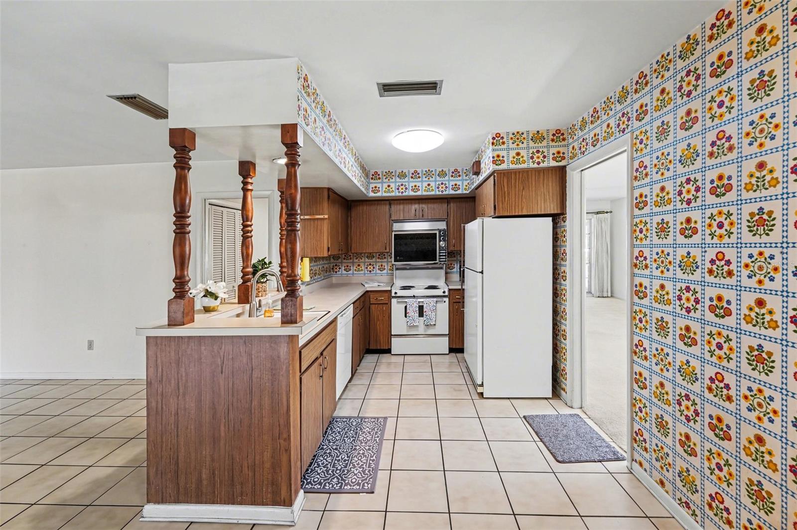 10414 RECLINATA LN, TAMPA, FL, 33618