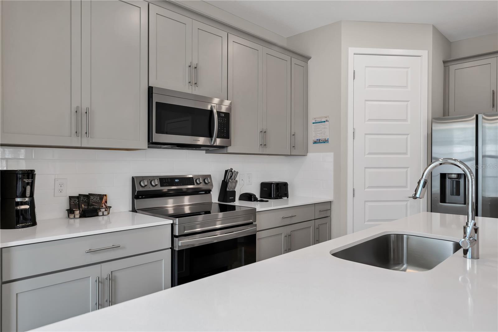 7833 SPECTRUM DR, KISSIMMEE, FL, 34747