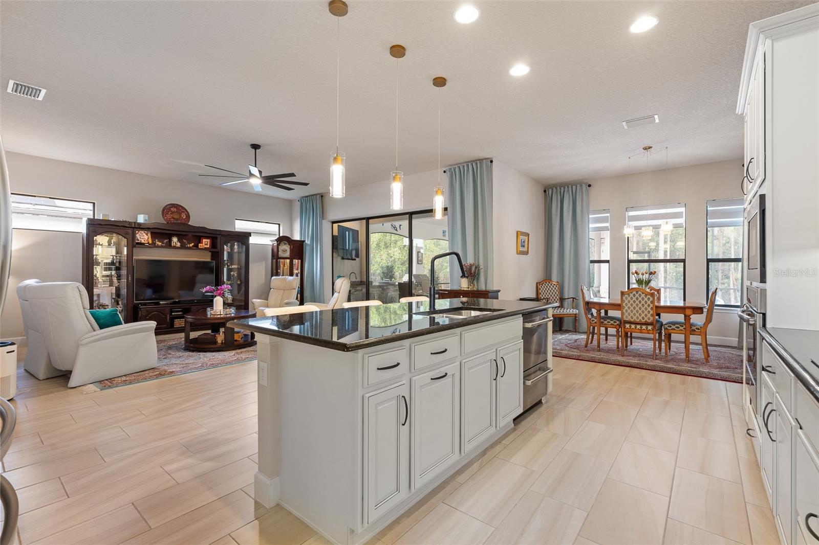 624 SOUTHLAKE DR, ORMOND BEACH, FL, 32174