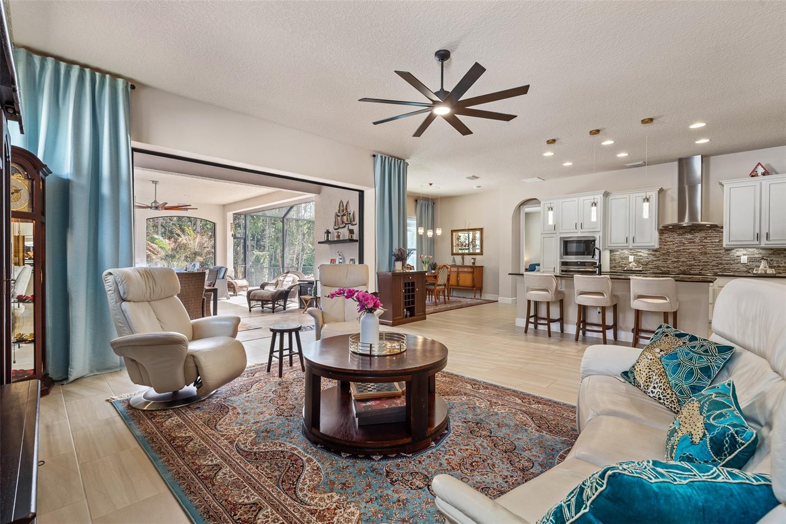624 SOUTHLAKE DR, ORMOND BEACH, FL, 32174