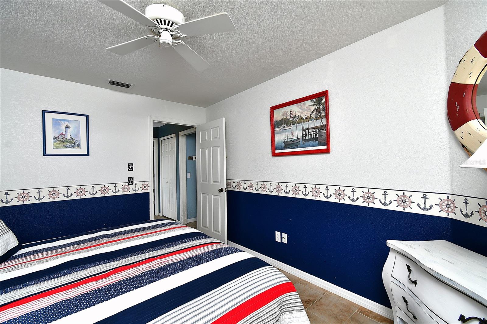 5001 KING TARPON DR, PUNTA GORDA, FL, 33955