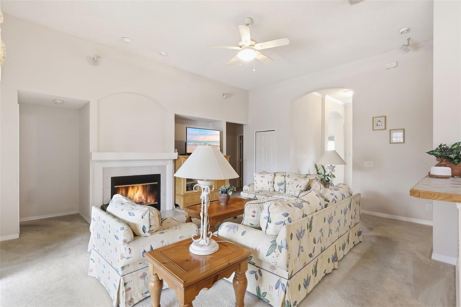 402 TURNSTONE WAY, ORLANDO, FL, 32828